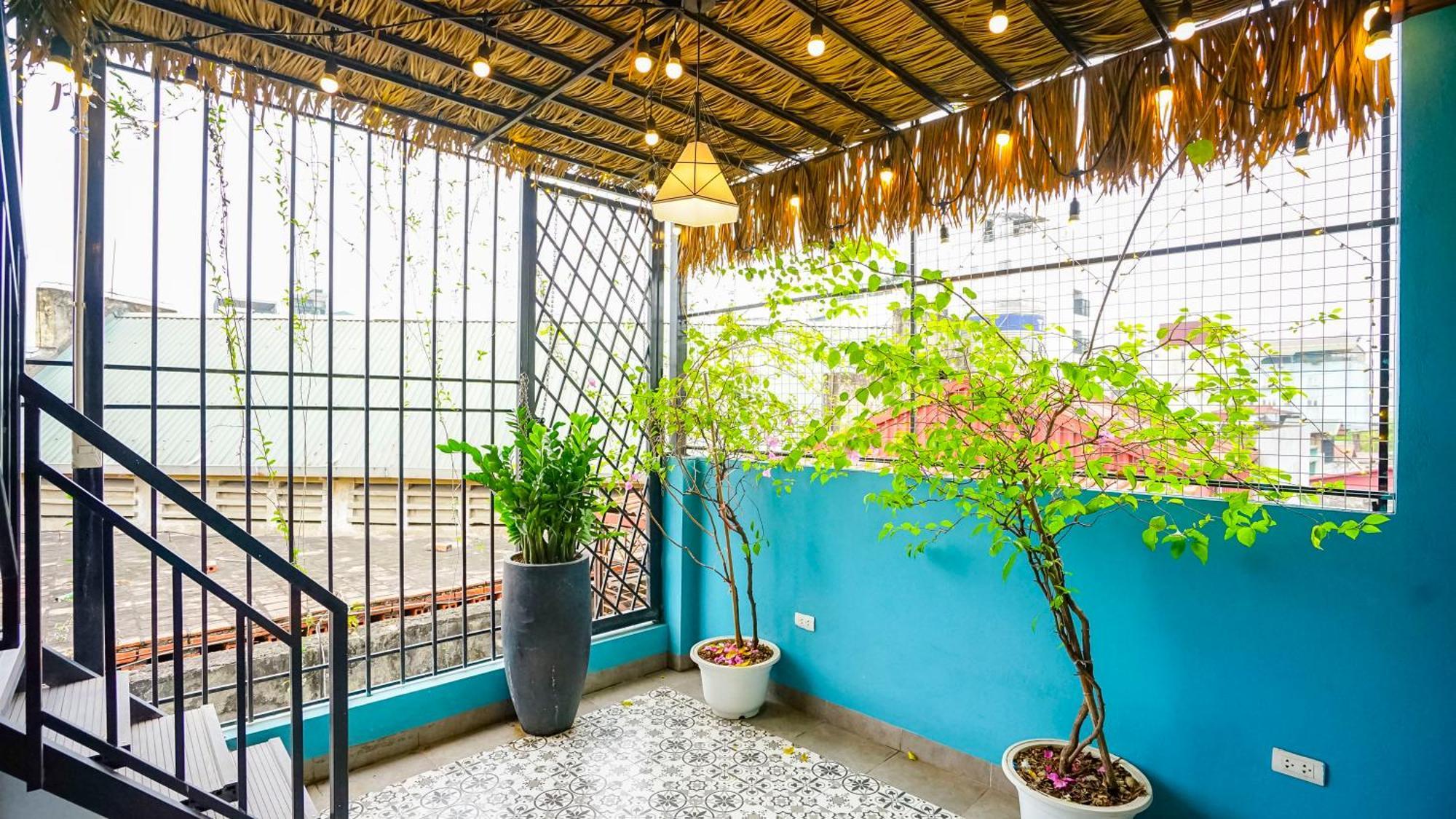 Hanoi Ben'S Apartment And Hotel Exterior photo